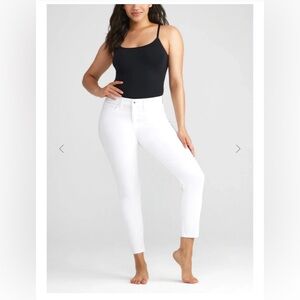 Yummie White Ankle Length Jeans size 26